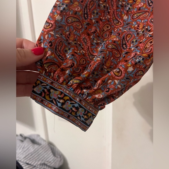 Gap size M flowy boho blouse (F102) - Picture 2 of 9